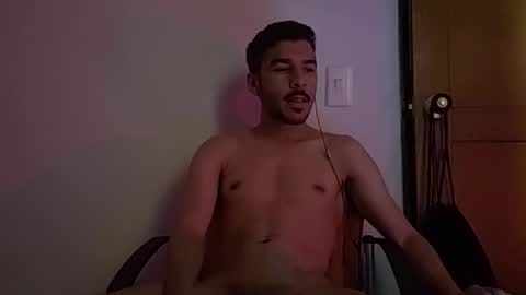 Snapshot of _sebas69 chatting on April 20, 11:57 am _sebas69 online show from April 20, 11:57 am