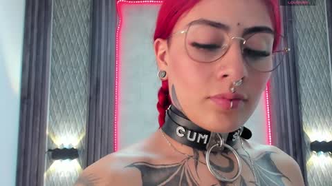 Snapshot of _selene_red chatting on February 7, 6:02 pm Selene online show from February 7, 6:02 pm