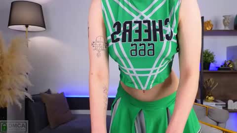 Snapshot of _selestia_ chatting on March 17, 2:09 pm Selestia online show from March 17, 2:09 pm