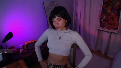 Laura online show from July 8, 4:06 am