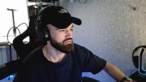 Ask me online show from March 1, 1:02 pm