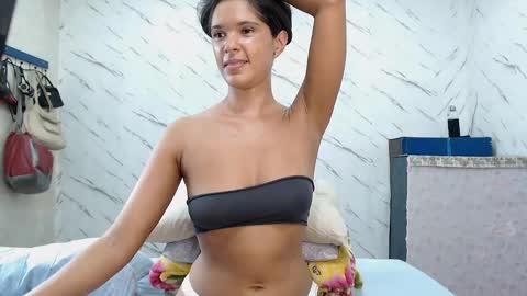 Danniela online show from December 20, 6:02 pm