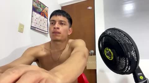 Snapshot of _sexy_jack chatting on October 15, 5:29 am Juan Pablo-independent model online show from October 15, 5:29 am