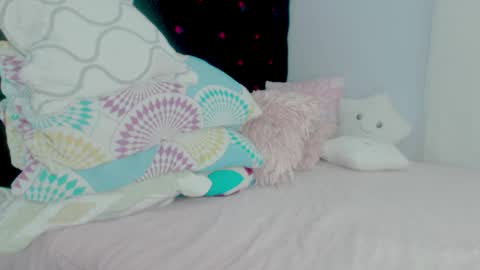 Snapshot of _sexyalexa chatting on February 17, 3:29 pm Alexa online show from February 17, 3:29 pm