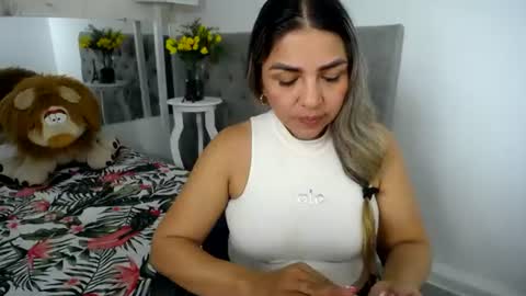 Snapshot of _sexyredhead_ chatting on July 27, 12:23 pm KATA online show from July 27, 12:23 pm
