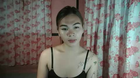 Snapshot of _sexywife_ chatting on December 20, 9:16 am _sexywife_ online show from December 20, 9:16 am