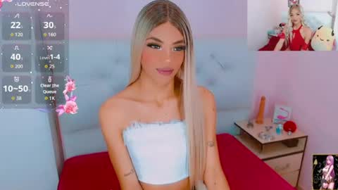 Snapshot of _shadday_ chatting on July 1, 11:26 pm _shadday_ online show from July 1, 11:26 pm