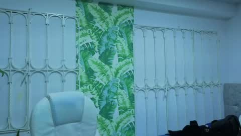 _sharlotte777 online show from May 11, 1:17 pm
