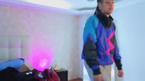 _sharlotte777 online show from May 19, 1:28 pm