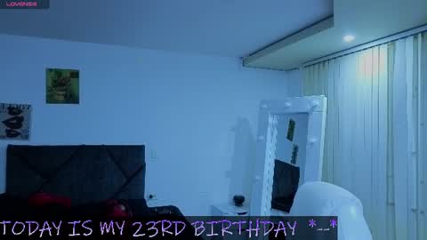 _sharlotte777 online show from June 27, 1:39 pm