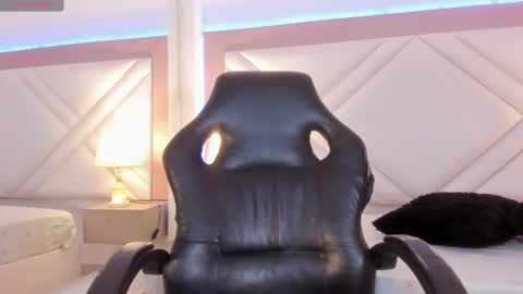 Shayra online show from March 11, 11:44 am