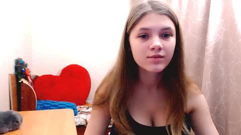 Mari online show from February 1, 6:19 pm