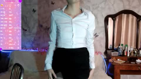 Snapshot of _shynikki chatting on September 16, 2:34 am _shynikki online show from September 16, 2:34 am