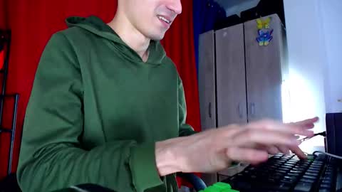 _skyleer_ online show from March 21, 10:46 pm