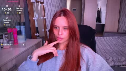 Alice online show from September 25, 12:31 pm