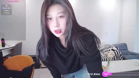 winni online show from February 12, 8:20 am