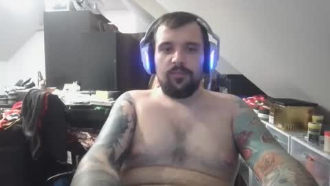 _smiley_bear27 online show from November 22, 12:15 pm