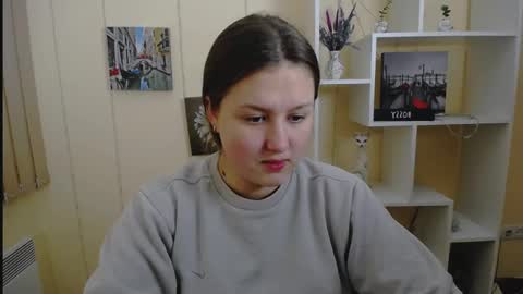 Sofi online show from February 26, 8:11 pm