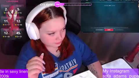 Snapshot of _sofia_adam_ chatting on October 25, 6:10 am pups online show from October 25, 6:10 am