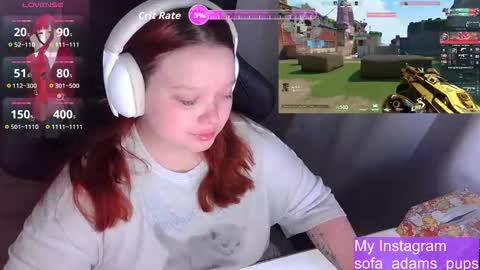 Snapshot of _sofia_adam_ chatting on November 25, 5:07 am pups online show from November 25, 5:07 am