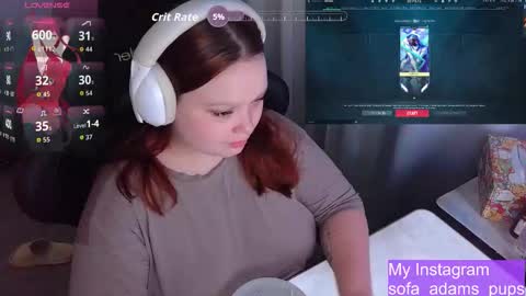 Snapshot of _sofia_adam_ chatting on November 29, 10:07 am pups online show from November 29, 10:07 am