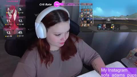 Snapshot of _sofia_adam_ chatting on December 4, 8:34 am pups online show from December 4, 8:34 am