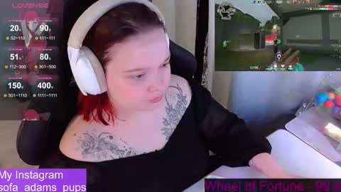 Snapshot of _sofia_adam_ chatting on March 29, 6:52 pm pups online show from March 29, 6:52 pm