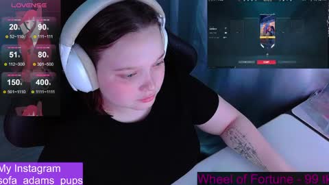 Snapshot of _sofia_adam_ chatting on April 1, 7:20 am pups online show from April 1, 7:20 am