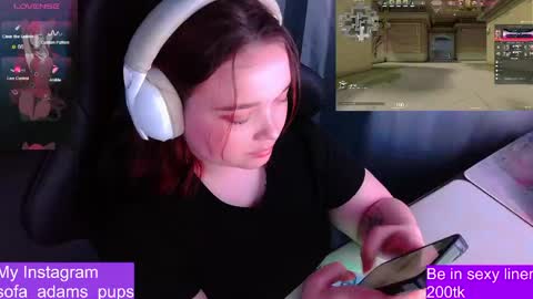 Snapshot of _sofia_adam_ chatting on April 15, 6:09 am pups online show from April 15, 6:09 am