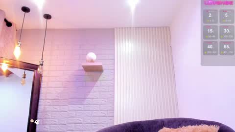    640  200   online show from January 15, 10:35 pm