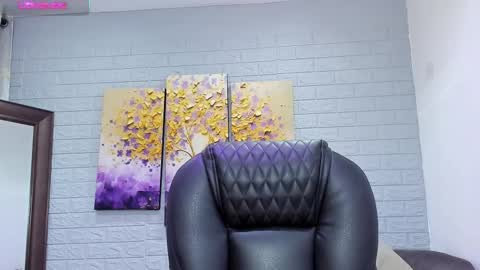    640  200   online show from December 19, 7:32 pm