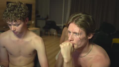 OLIVERpvt is open online show from January 6, 4:13 pm
