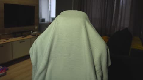 Snapshot of _sopranos_ chatting on October 17, 4:37 am OLIVERpvt is open online show from October 17, 4:37 am