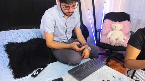 Snapshot of _soulmate_s chatting on March 25, 4:13 pm Coco and J online show from March 25, 4:13 pm