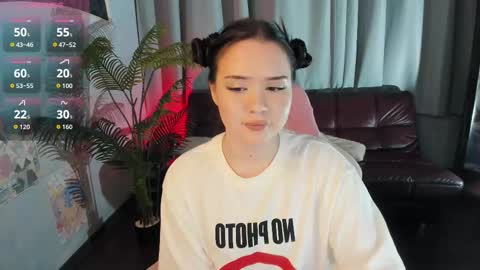 Brittany online show from February 11, 9:20 pm