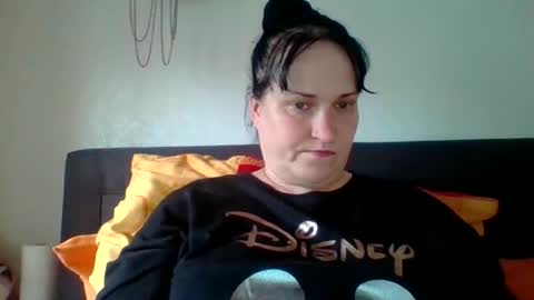 Melisa online show from June 6, 6:12 pm