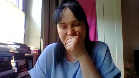 Melisa online show from June 9, 11:11 am