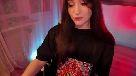 Snapshot of _sserendipityy_ chatting on March 22, 8:12 pm _sserendipityy_ online show from March 22, 8:12 pm