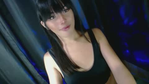 Eilachloe online show from December 25, 9:11 pm