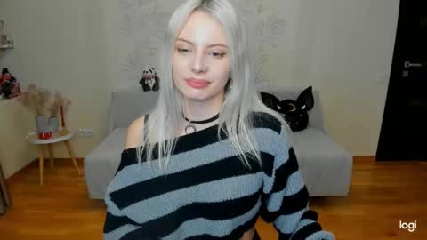 Marie online show from February 17, 7:10 pm