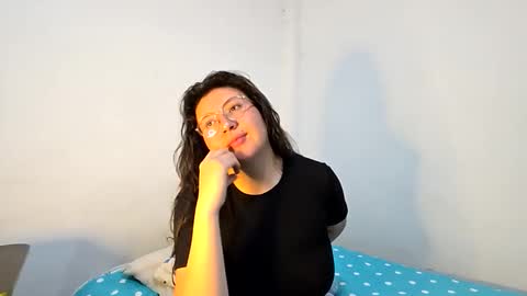 Snapshot of _sweet_melodyy chatting on March 12, 2:50 am _sweet_melodyy online show from March 12, 2:50 am