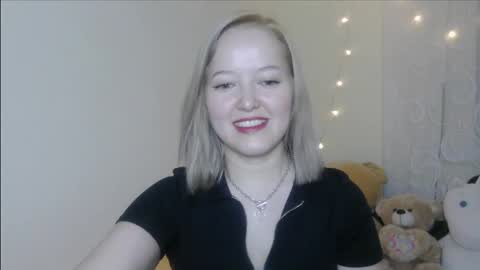 _sweet_smile_ online show from October 28, 8:00 pm