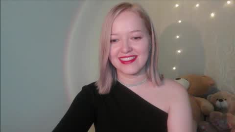 _sweet_smile_ online show from October 31, 11:06 pm