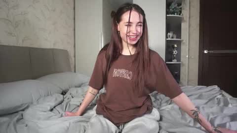 Snapshot of _sweet_temptations_ chatting on February 13, 8:48 am Sofia online show from February 13, 8:48 am