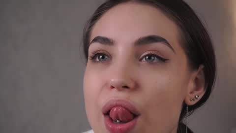 Snapshot of _sweet_temptations_ chatting on February 18, 11:33 am Sofia online show from February 18, 11:33 am