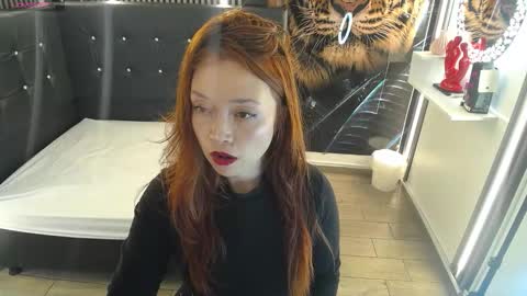 Snapshot of _sweetbriana chatting on October 21, 12:39 pm Sweet Briana online show from October 21, 12:39 pm