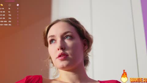 Snapshot of _taylor_swift chatting on November 16, 4:51 am Taylor online show from November 16, 4:51 am