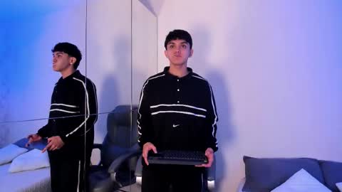 _taylorblack online show from February 18, 12:01 pm