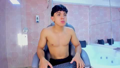 _taylorblack online show from March 8, 11:58 am