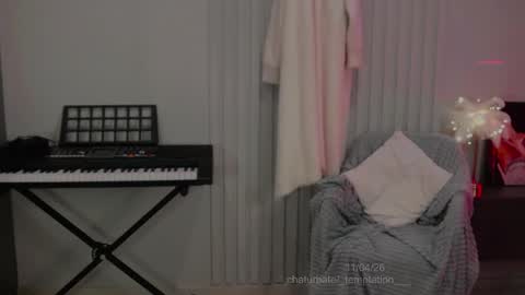 Snapshot of _temptation___ chatting on April 11, 2:21 pm Tata online show from April 11, 2:21 pm